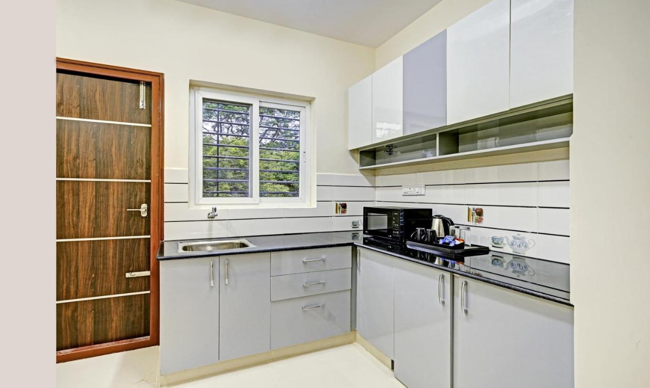 Treebo Trend Rishan Suites บังกาลอร์ ภายนอก รูปภาพ